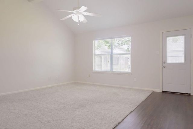 9514 Amberjack Drive, Texas City, TX 77591