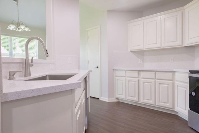 9514 Amberjack Drive, Texas City, TX 77591