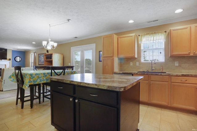 2839 O'Hunter Avenue, Newburgh, IN 47630