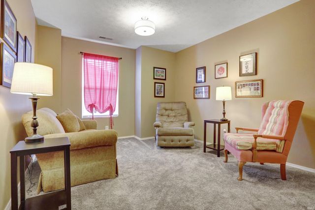 2839 O'Hunter Avenue, Newburgh, IN 47630