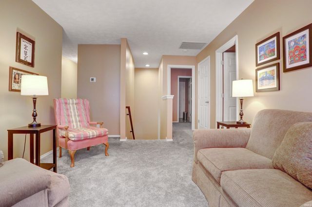 2839 O'Hunter Avenue, Newburgh, IN 47630