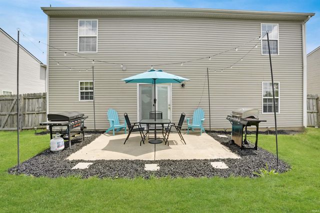 2839 O'Hunter Avenue, Newburgh, IN 47630