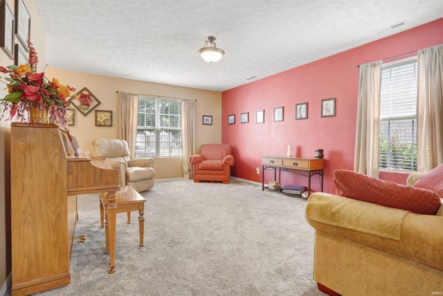 2839 O'Hunter Avenue, Newburgh, IN 47630