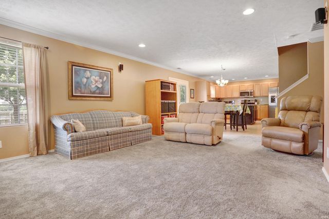 2839 O'Hunter Avenue, Newburgh, IN 47630