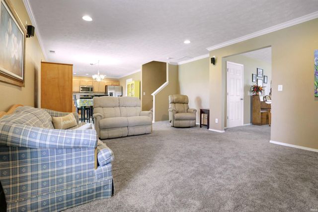 2839 O'Hunter Avenue, Newburgh, IN 47630