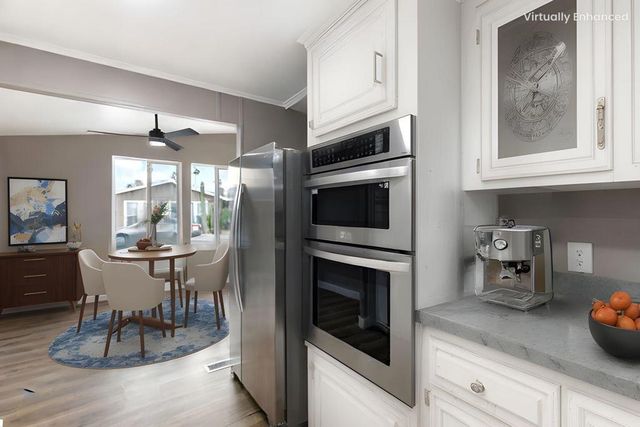 73450 Country Club Drive 10, Palm Desert, CA 92260