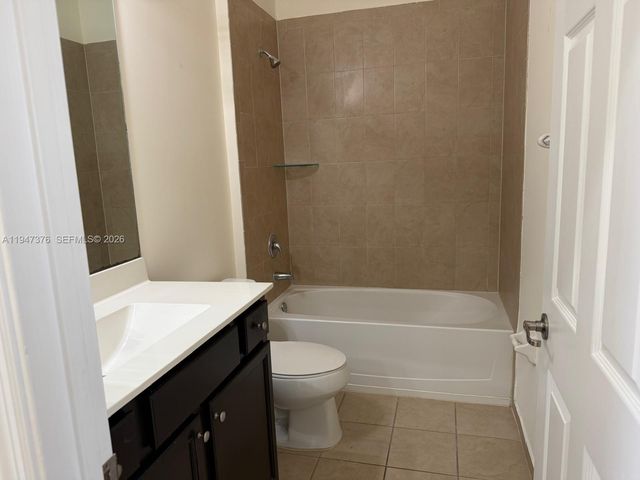 3732 SE 2nd St 3732, Homestead, FL 33033