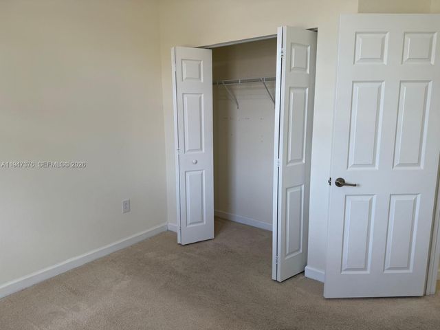 3732 SE 2nd St 3732, Homestead, FL 33033