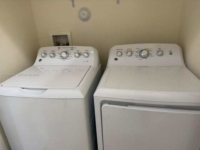 3732 SE 2nd St 3732, Homestead, FL 33033