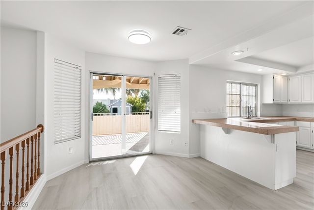 9591 Stoney Creek Drive, Las Vegas, NV 89117