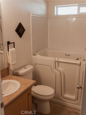 480 Santa Clara, Hemet, CA 92543