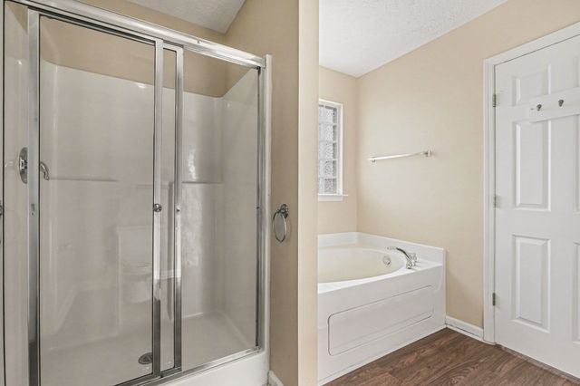 1361 E Nir Shreibman Blvd, La Vergne, TN 37086