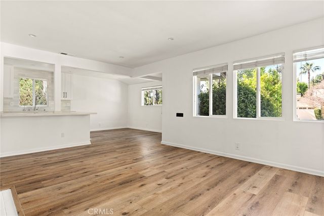 5840 Allott Avenue, Van Nuys, CA 91401