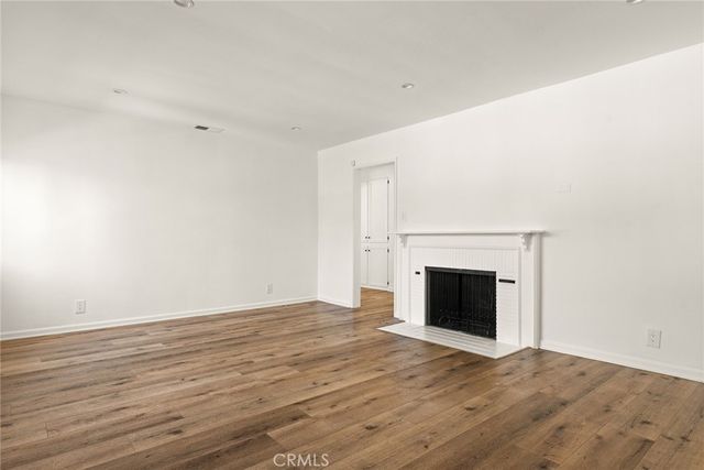 5840 Allott Avenue, Van Nuys, CA 91401
