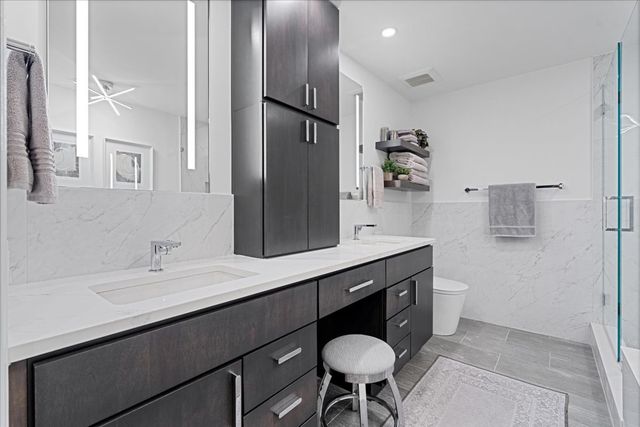 530 N Lake Shore Drive 1205, Chicago, IL 60611