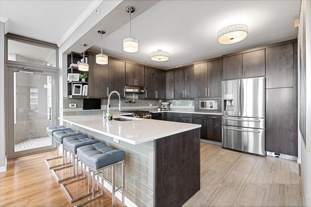 530 N Lake Shore Drive 1205, Chicago, IL 60611
