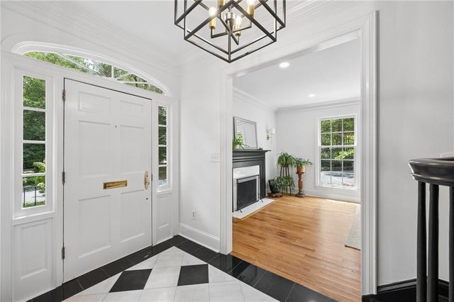19 Lullwater Place NE 19, Atlanta, GA 30307