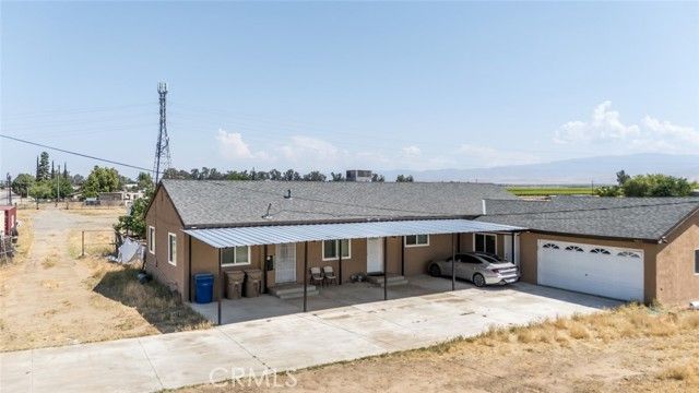 5915 Weedpatch, Bakersfield, CA 93307