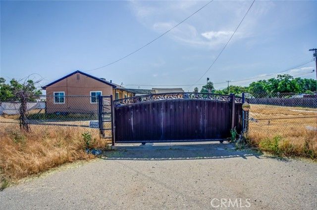5915 Weedpatch, Bakersfield, CA 93307