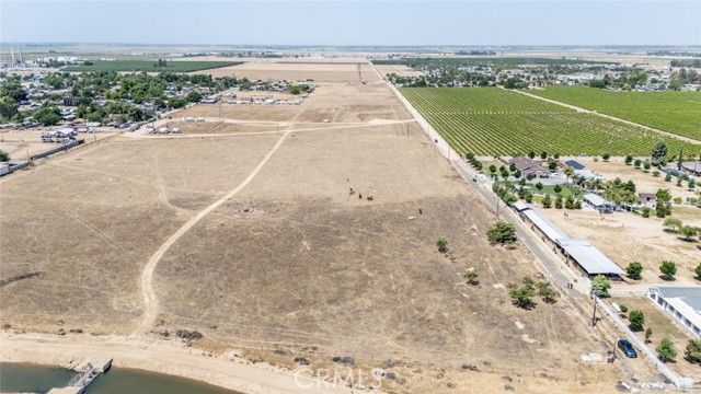 5915 Weedpatch, Bakersfield, CA 93307