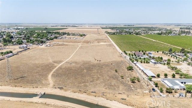 5915 Weedpatch, Bakersfield, CA 93307