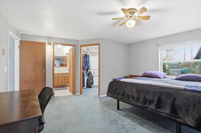 18016 E Riverway Ave, Spokane Valley, WA 99016