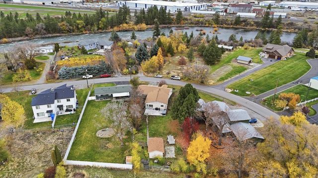 18016 E Riverway Ave, Spokane Valley, WA 99016