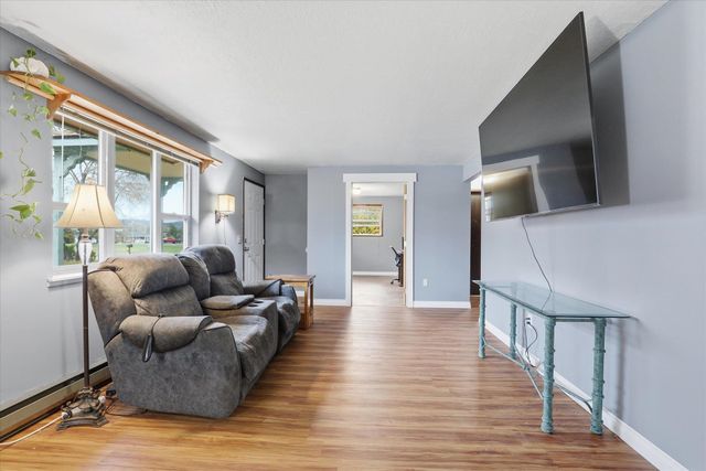 18016 E Riverway Ave, Spokane Valley, WA 99016