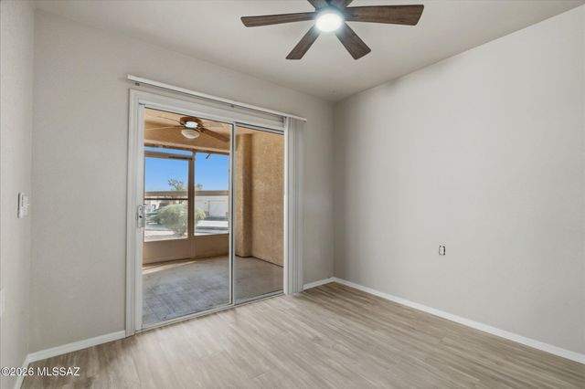 1547 N Paseo La Tinaja, Green Valley, AZ 85614