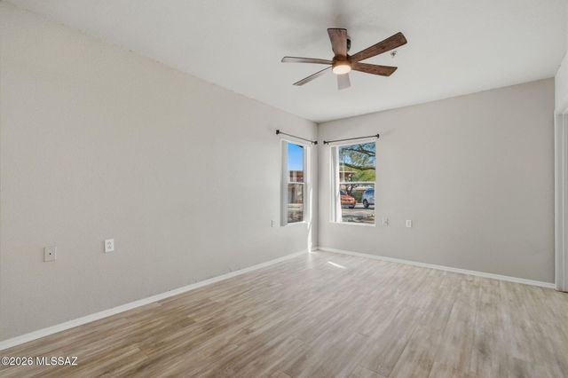 1547 N Paseo La Tinaja, Green Valley, AZ 85614