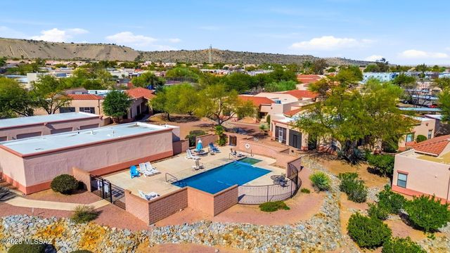 1547 N Paseo La Tinaja, Green Valley, AZ 85614
