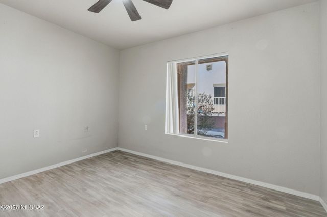 1547 N Paseo La Tinaja, Green Valley, AZ 85614