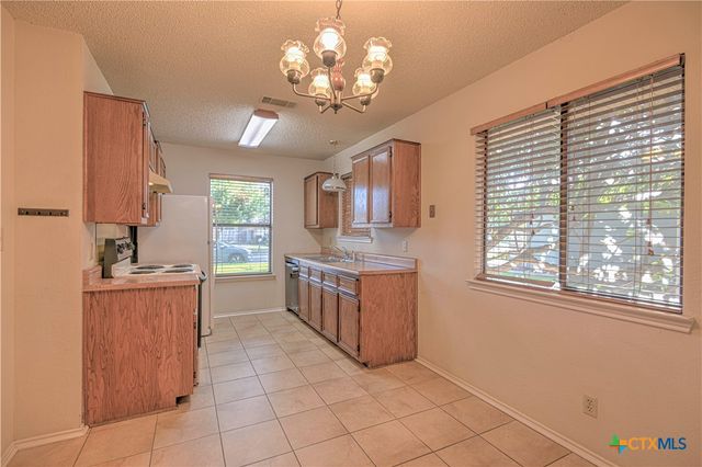 2901 Bowie Trail, Temple, TX 76502
