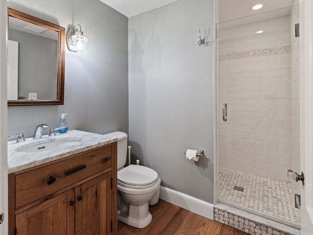 226 Wood St, Hopkinton, MA 01748