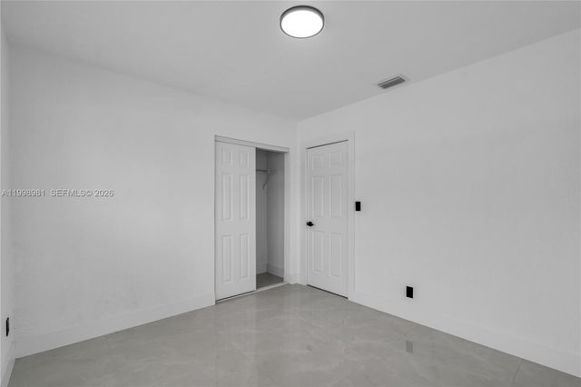 1000 NW 198th St, Miami Gardens, FL 33169