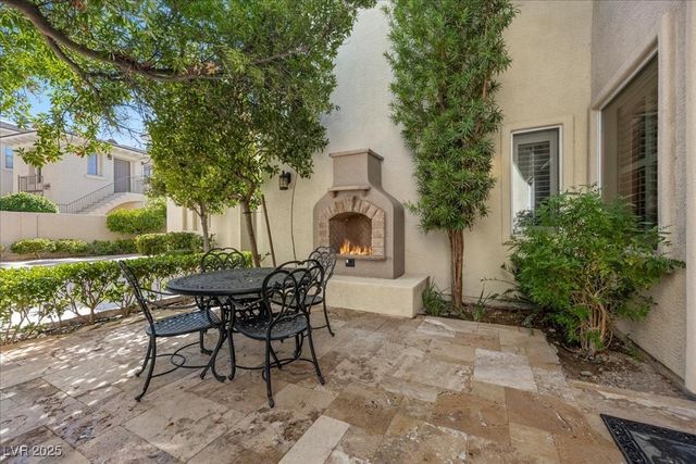 300 North Royal Ascot Drive, Las Vegas, NV 89144