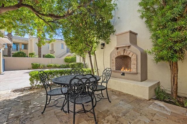 300 North Royal Ascot Drive, Las Vegas, NV 89144