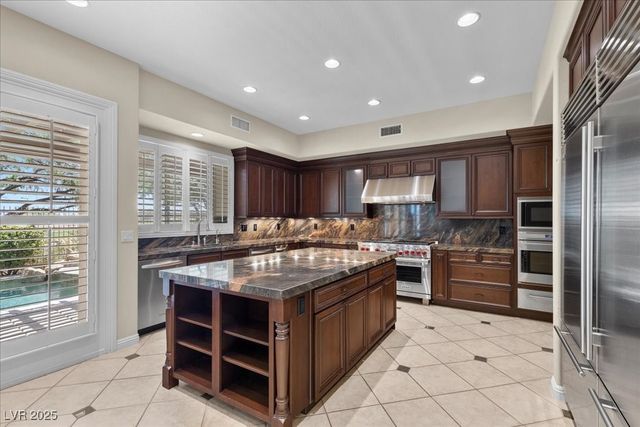 300 North Royal Ascot Drive, Las Vegas, NV 89144