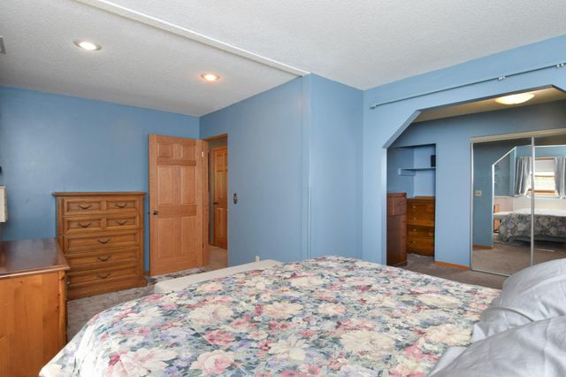 14393 Kerry Street NW, Andover, MN 55304