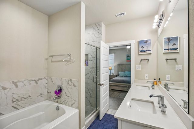1507 Harvest Vine Court, Friendswood, TX 77546