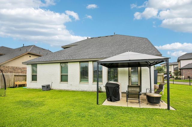 1507 Harvest Vine Court, Friendswood, TX 77546