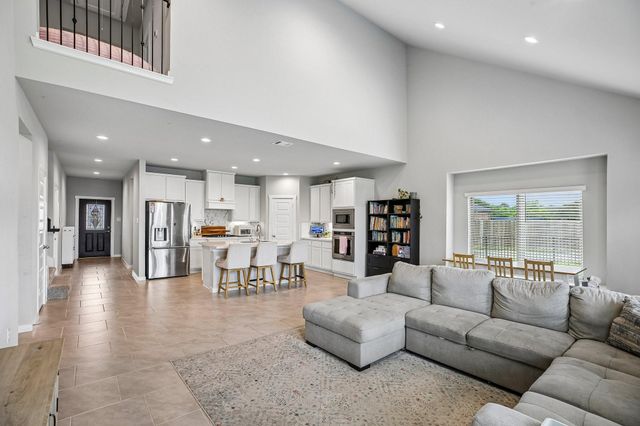 1507 Harvest Vine Court, Friendswood, TX 77546