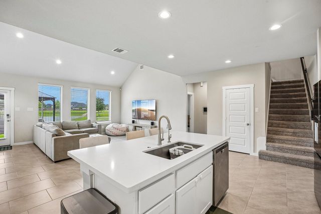 1507 Harvest Vine Court, Friendswood, TX 77546