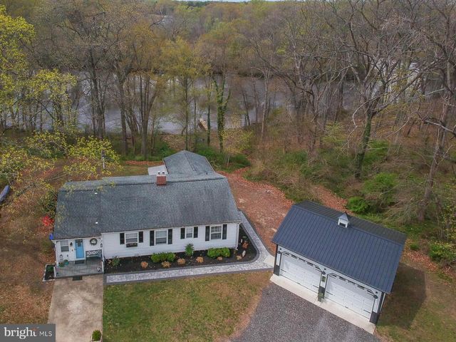 405 CHESTER RIVER HEIGHTS RD, Millington, MD 21651