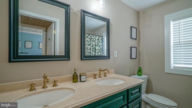 405 CHESTER RIVER HEIGHTS RD, Millington, MD 21651