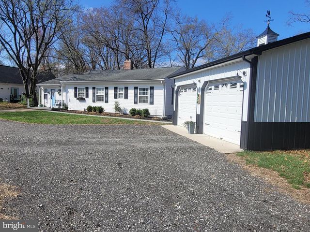 405 CHESTER RIVER HEIGHTS RD, Millington, MD 21651