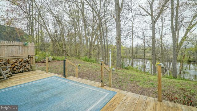 405 CHESTER RIVER HEIGHTS RD, Millington, MD 21651