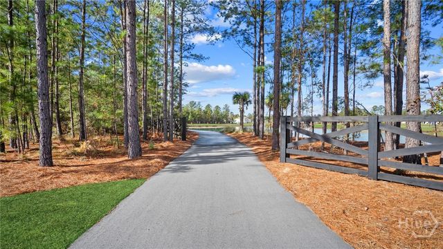 1050 Bergamot Road, Bloomingdale, GA 31302