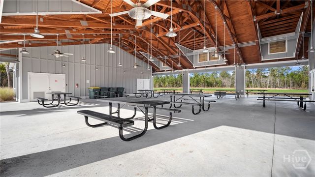 1050 Bergamot Road, Bloomingdale, GA 31302