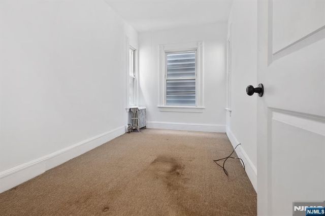 223 N 6th Street, Newark, NJ 07107